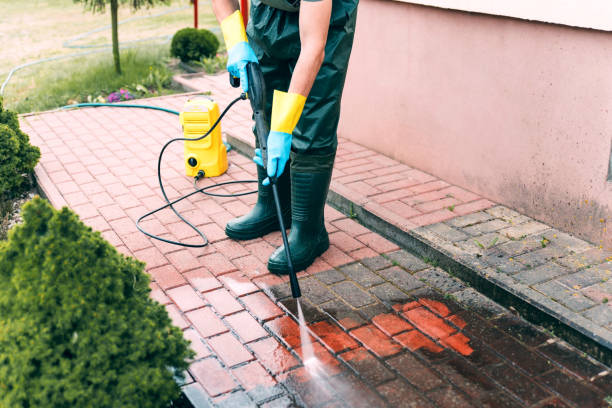 Best Sidewalk and Walkway Cleaning  in Calhoun, GA